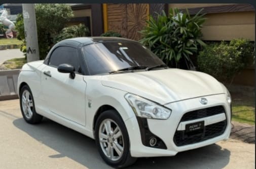 Daihatsu Robe convertible sports coupe for rent in Lahore Pakistan